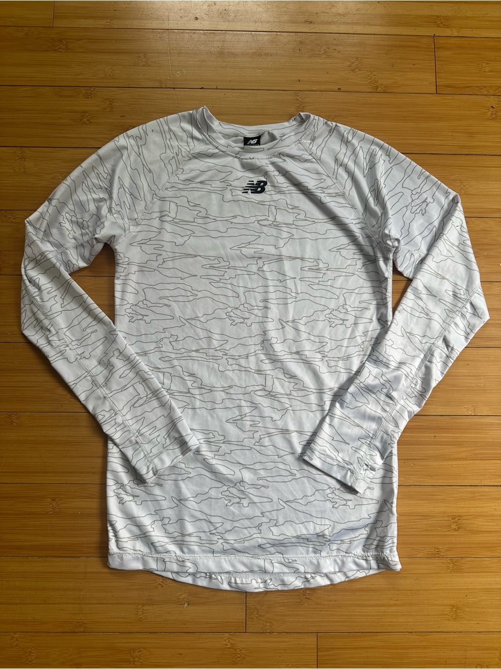 New Balance White & Gray Long-Sleeve Athletic Tee